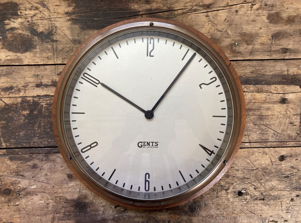 Gents’ Cl72 Bronze Insertion Slave Clock