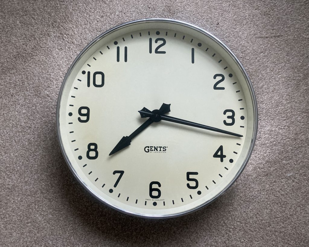 Gents’ of Leicester 18” Polished Aluminium Synchronous Wall Clock